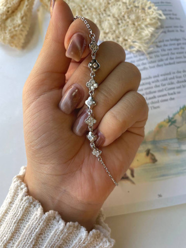 دستبند نقره زنانه طرح ونکلیف ایتالیایی (عیار ۹۲۵) با آبکاری رادیوم