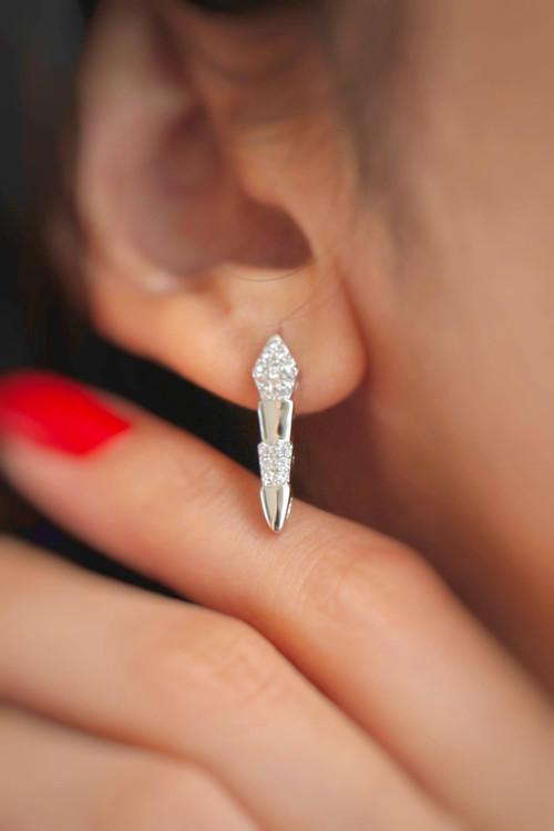 گوشوارههای دایرهای نقره طرح برند بولگاری با قفل محکم و آبکاری رودیوم