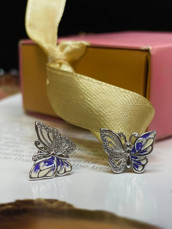 گوشواره نقره زنانه طرح پروانه با درخشش بالا و طراحی ظریف