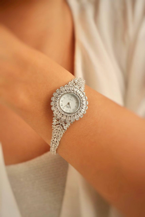 جزییات بند جواهری و قفل ساعت نقره عیار ۹۲۵ اروند.