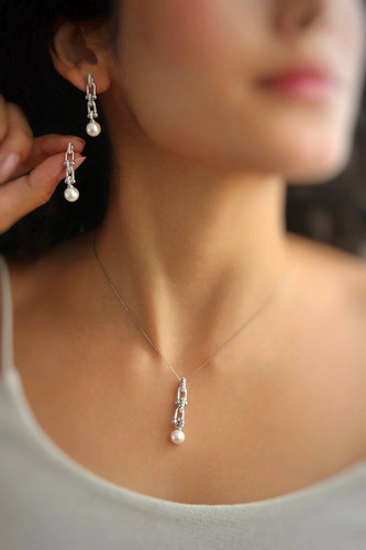 نیمست نقره زنانه طرح تیفانی مروارید وزن ۹.۴ گرم