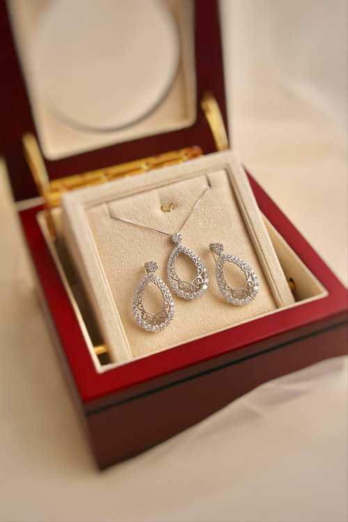 نیمست نقره جواهری طرح افسون ونیزی با زنجیر ونیزی و عیار (۹۲۵)